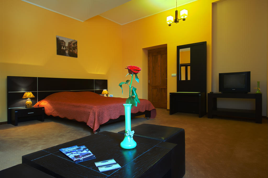 Tîrgu Lăpuş Casa Preturii酒店 客房 照片